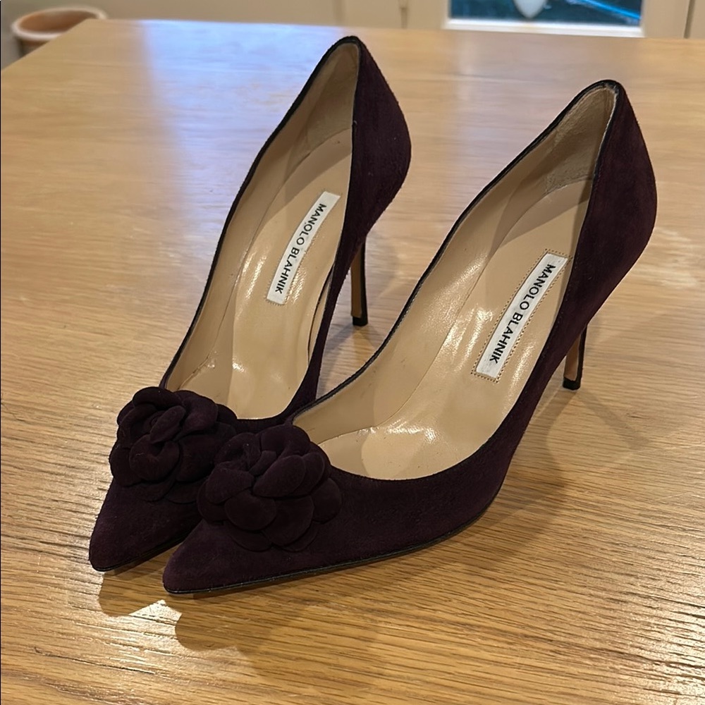 Manolo Blahnik Heels with Stiletto - never worn